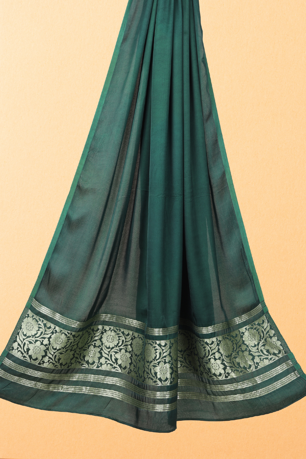 Shaan: Ajrakh Modal Silk Plain Zari (Nakshi Pallu) Dupatta