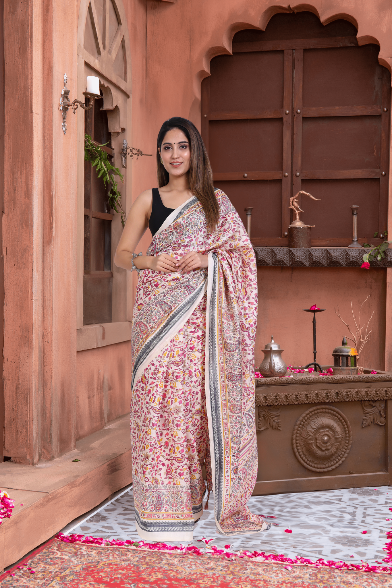 Pearl: Kani Pashmina Silk Saree