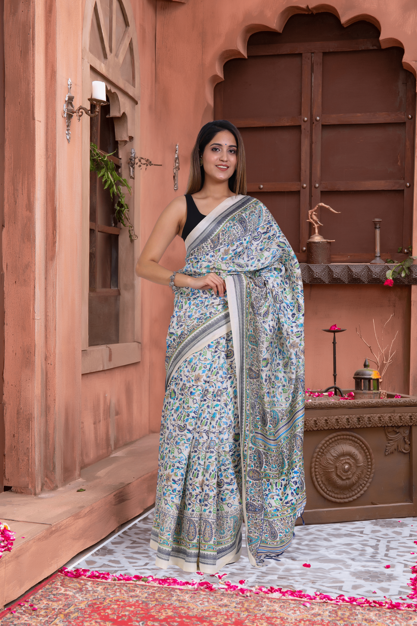 Pearl: Kani Pashmina Silk Saree